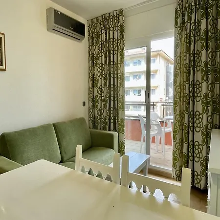 For 4 People With Terrace *